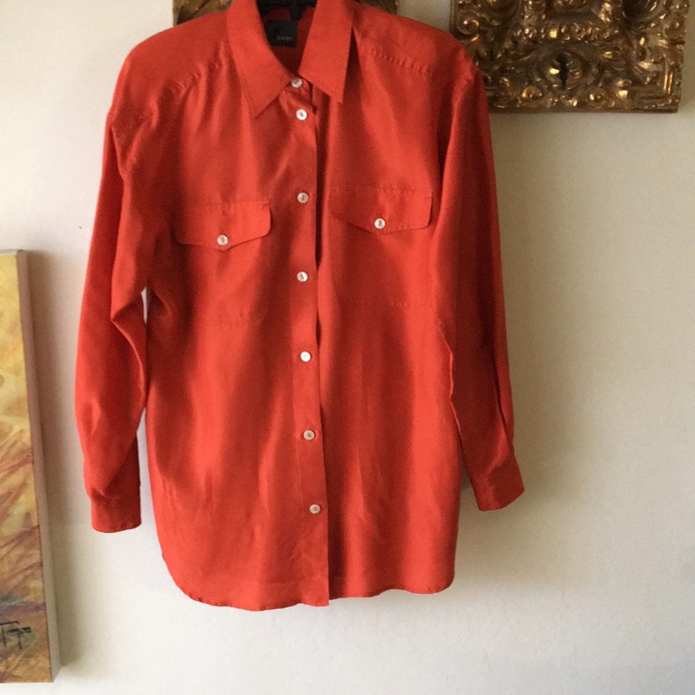 Blouse.